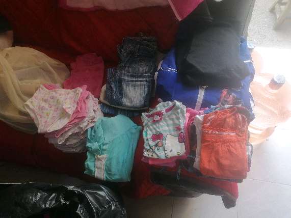 REGALO Ropa para nia entre 2 a 4 aos 