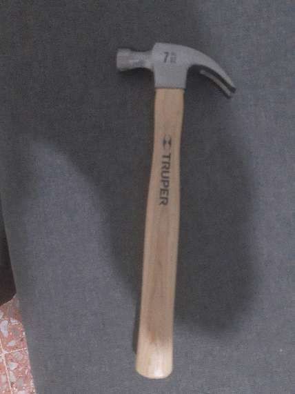 REGALO martillo  