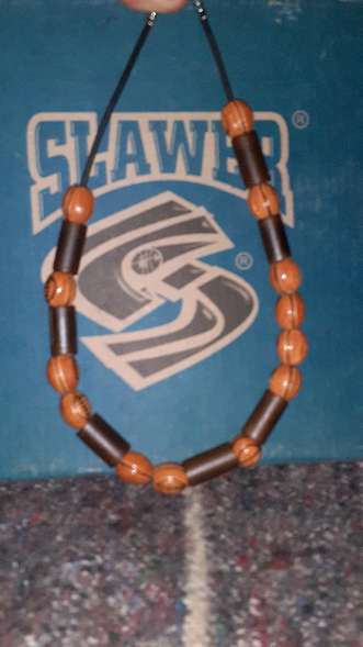 REGALO collar bien bonito 