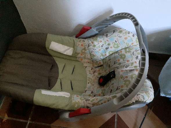 REGALO silla de carro de bebe