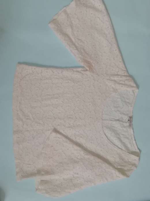 REGALO Hermosa blusa blanca talla m  3