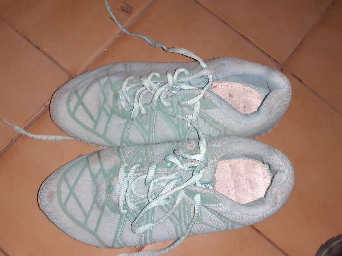 REGALO zapatillas 38/39