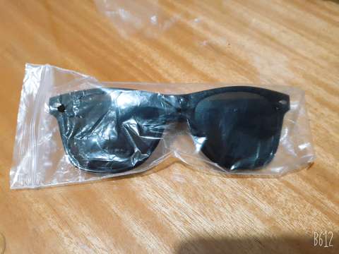 REGALO gafas de sol
