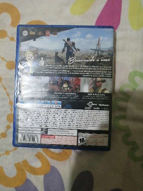 REGALO Juego de play 4 2
