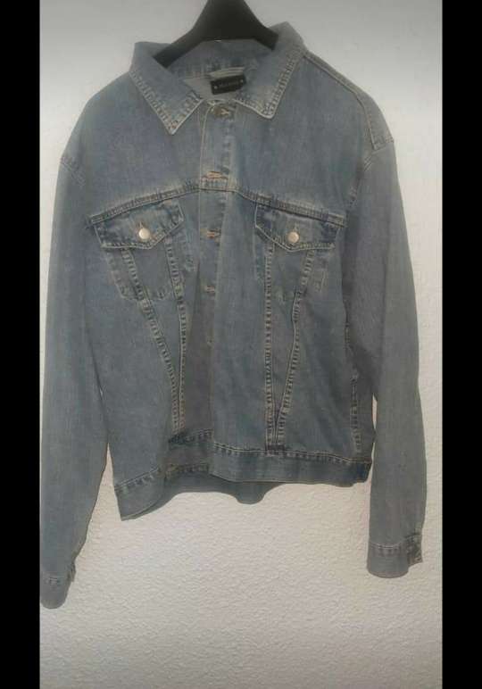 REGALO chaqueta vaquera unisex talla L ,XL.