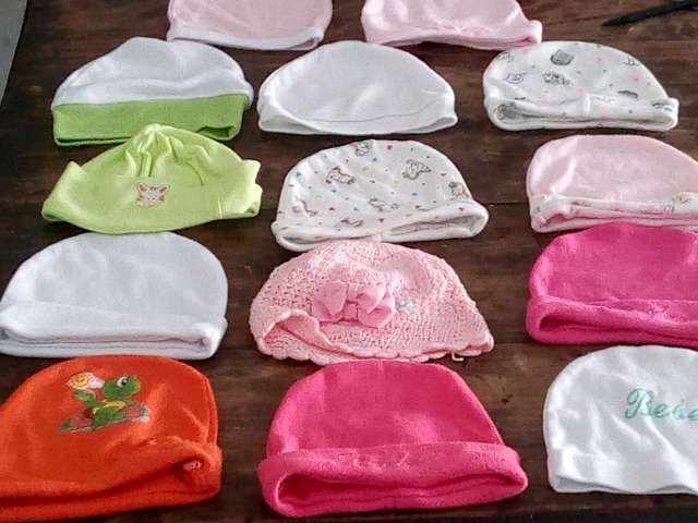 REGALO  gorritos