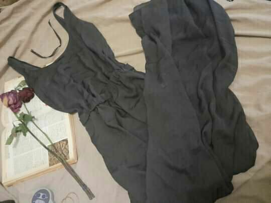 REGALO vestido largo gris