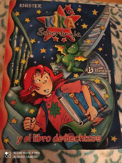 REGALO Libro Kika Superbruja 1