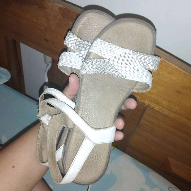 REGALO sandalias de nia 
