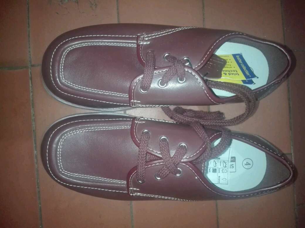 REGALO zapatos de nio