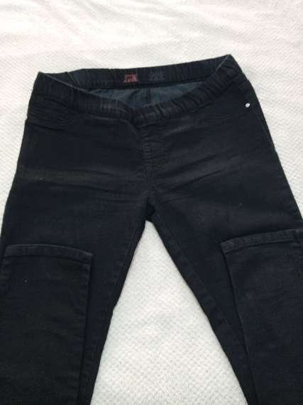 REGALO jeggings negro t-40