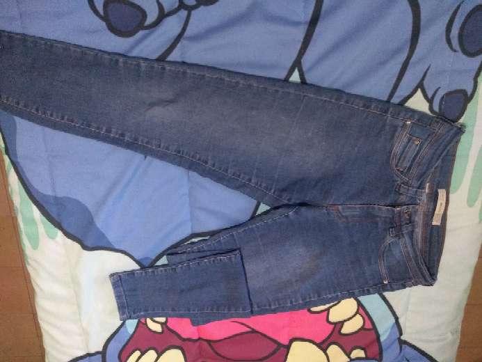 REGALO Jean de mujer