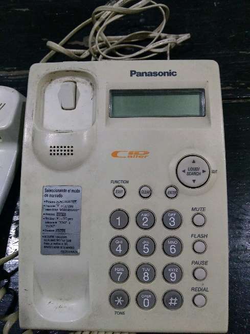 REGALO Telfono Panasonic 2