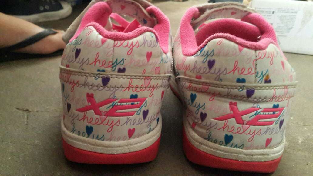 REGALO hermosas zapatillas talle 36 4