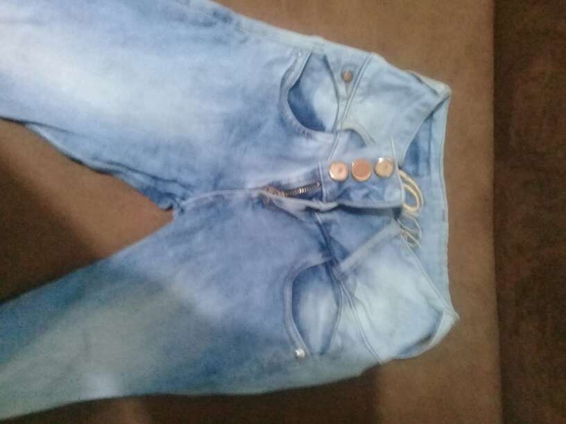 REGALO pantaln talla 12