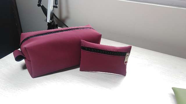 REGALO Cosmetiquera REGALO Cosmetiquera