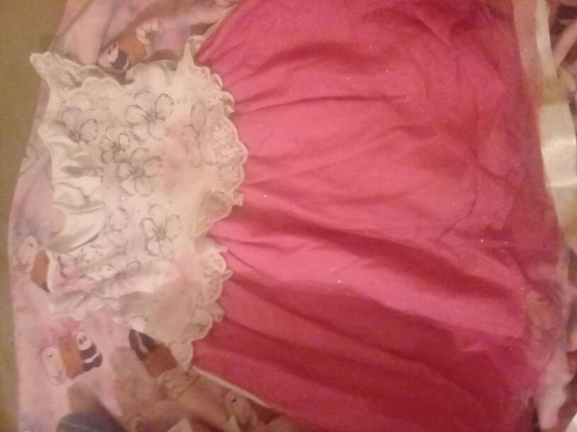 REGALO vestiditos t sapaticos q a mi bebe aun no le quedan talla para bbe d un ao 