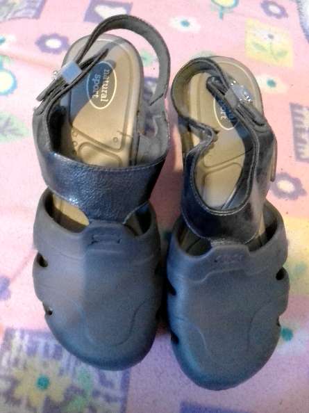 REGALO zapatos de playa con tac�n de goma  2