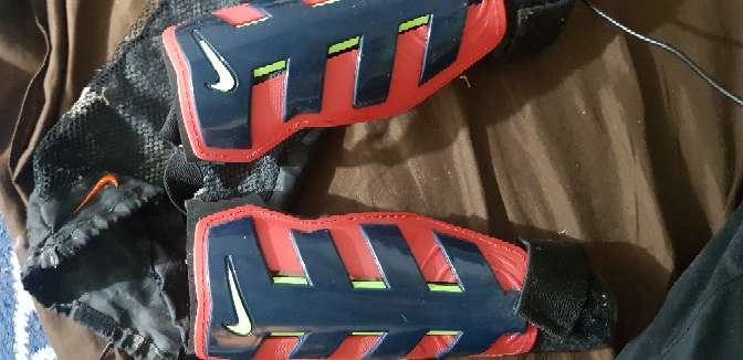 REGALO espinilleras talla m para fútbol REGALO espinilleras talla m para fútbol