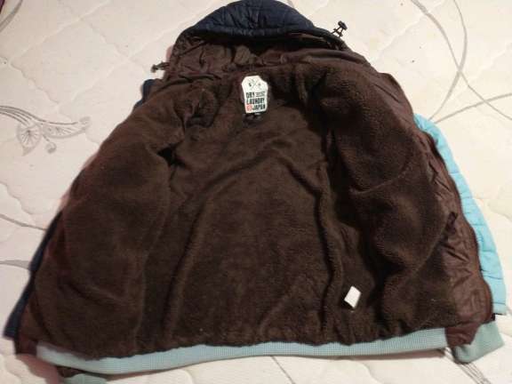 REGALO chamarra con borreguito adentro mediana 2