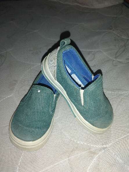 REGALO Zapatos para nio talla 20