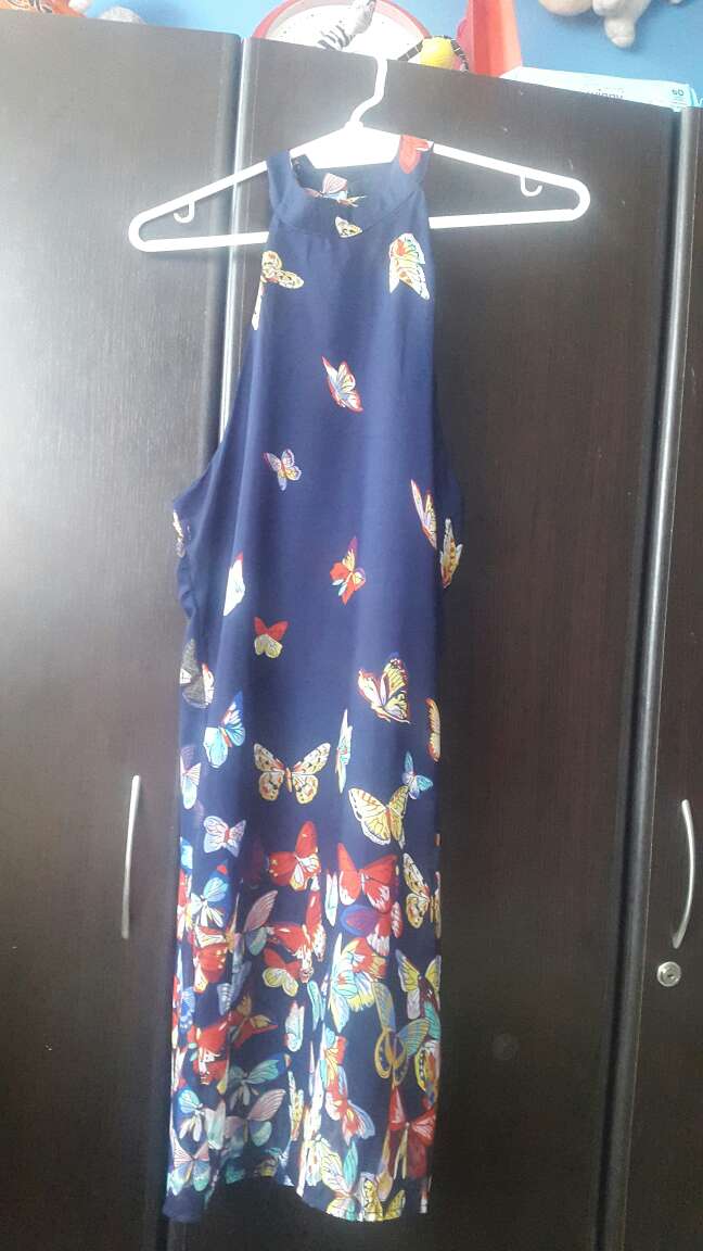 REGALO vestido azul de mariposas