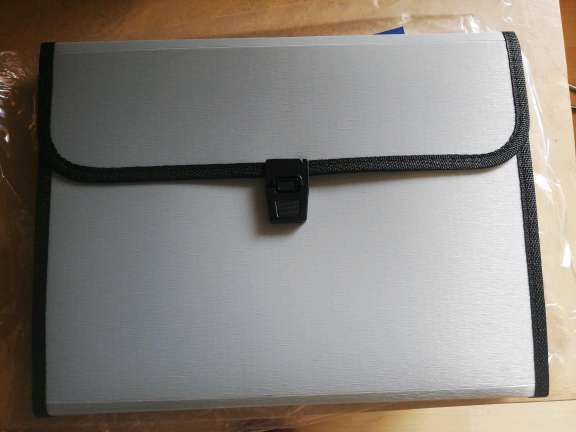 REGALO Carpeta clasificadora 2