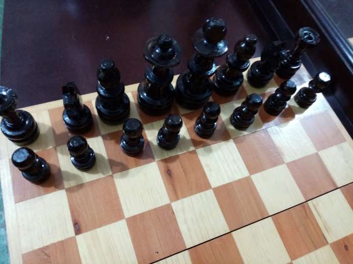 REGALO Juego de ajedrez de madera  2