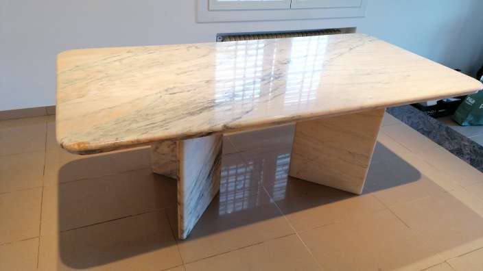REGALO Mesa de marmol 2