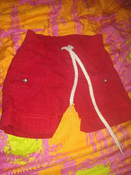 REGALO short de nia de 0 a 4 meses