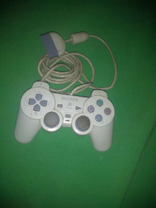 REGALO control de play station one 1