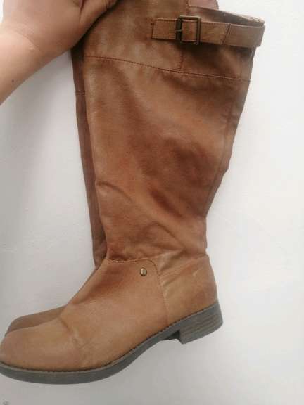 REGALO Botas talla 35