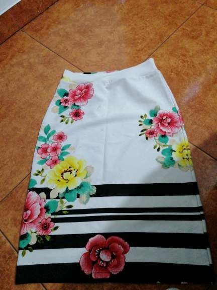 REGALO Falda talla s REGALO Falda talla s