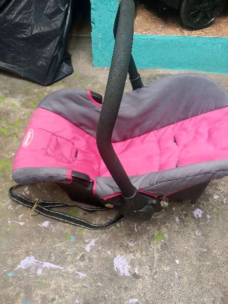 REGALO Silla De Bebe Nia 2