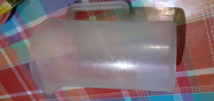 REGALO jarra de plstico  2
