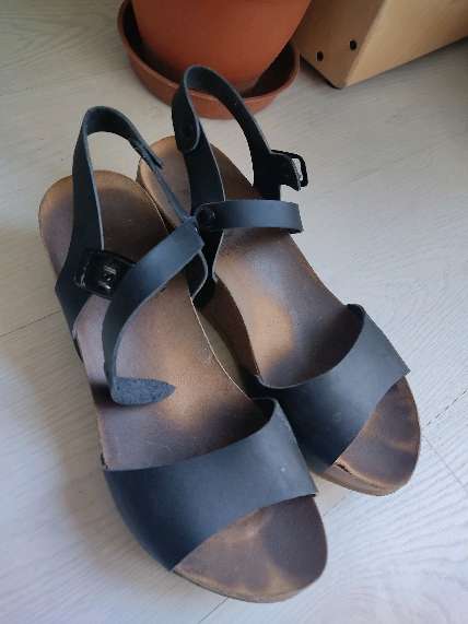 REGALO Sandalias talla 39 marca sommers