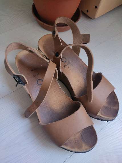 REGALO Sandalias cua talla 39
