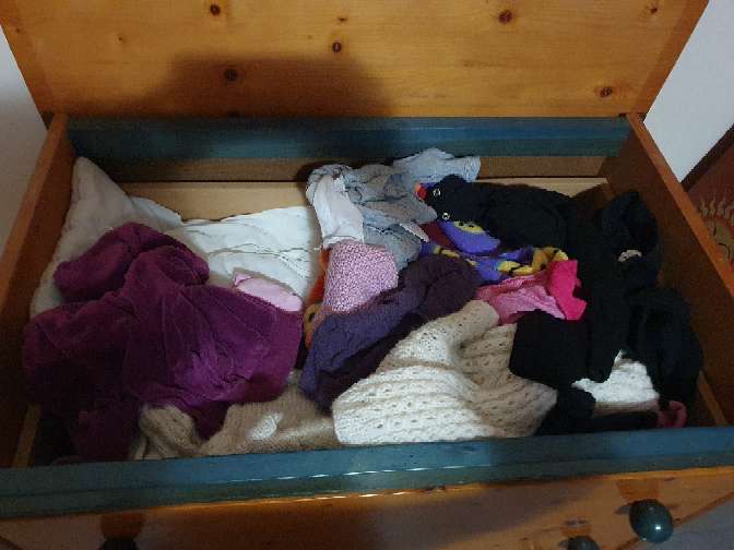 REGALO zapatos, ropa de diversas tallas (nia) y algunos juguetes. 3