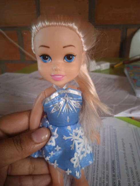 REGALO muñeca en buen estado REGALO muñeca en buen estado