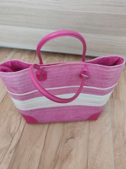 REGALO Bolso de playa rosa 2