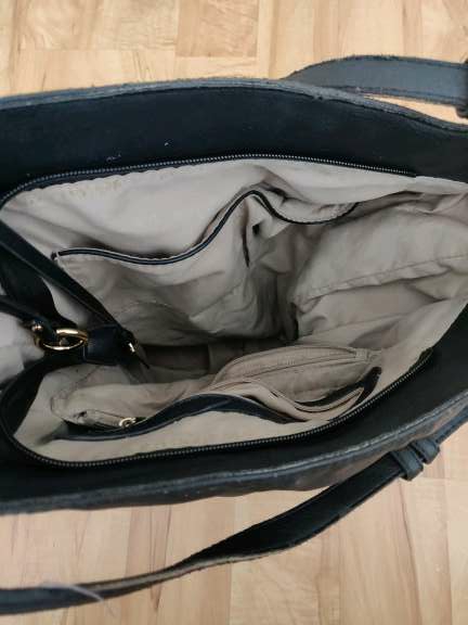 REGALO Bolso de mano negro 3