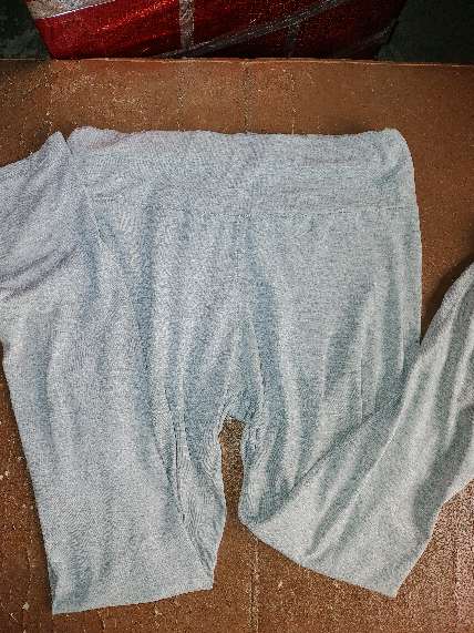 REGALO leggins talla m