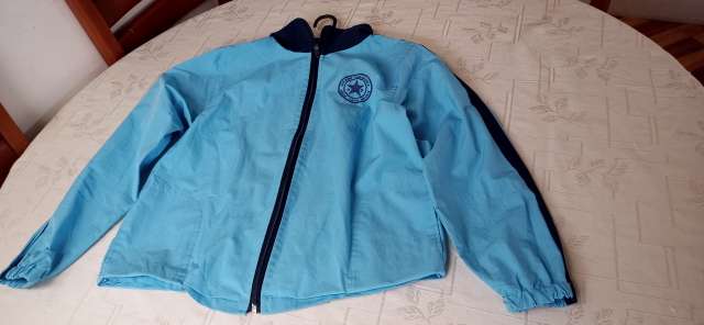 REGALO chaqueta deportiva de colegio