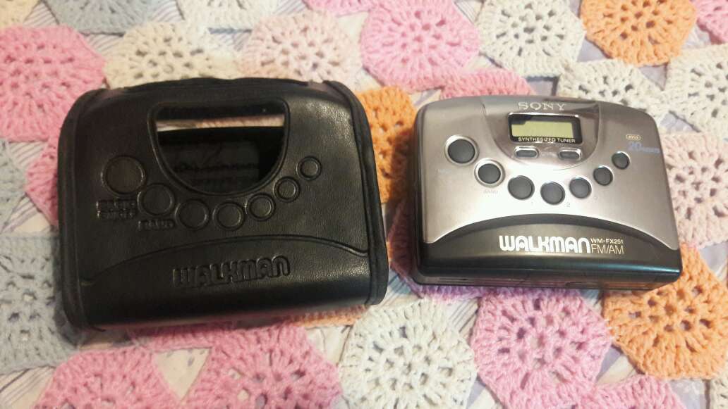 REGALO radio a pilas REGALO radio a pilas