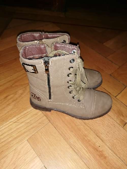 REGALO Botas de mujer REGALO Botas de mujer