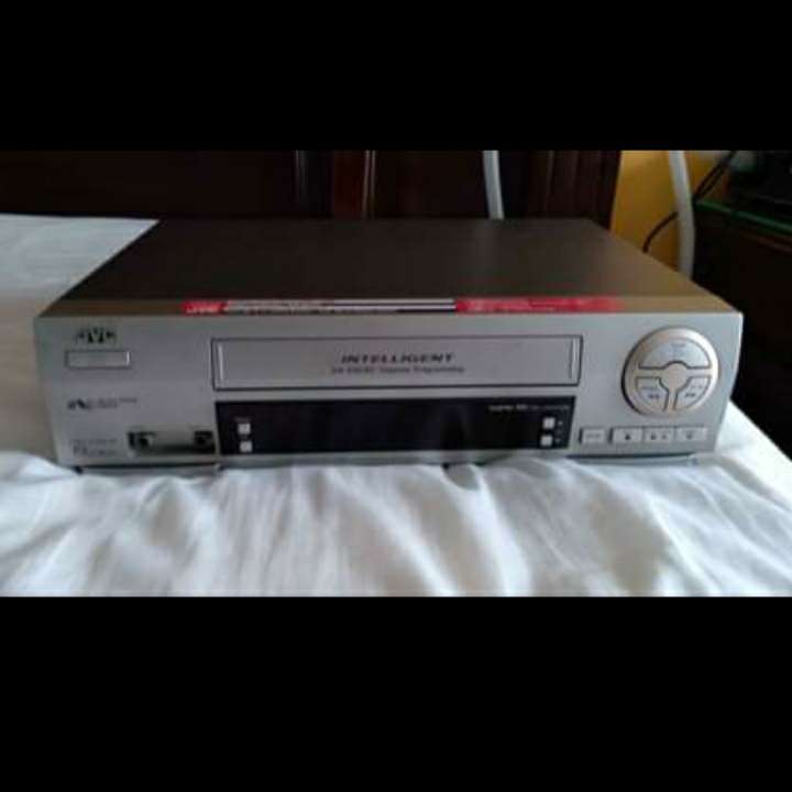REGALO VH-S JVC REGALO VH-S JVC