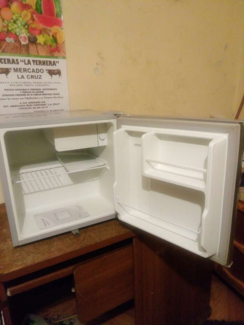 REGALO Frigobar para reparar. REGALO Frigobar para reparar.