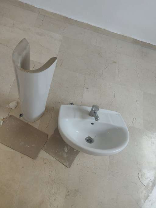 REGALO Lavabo y grifera 