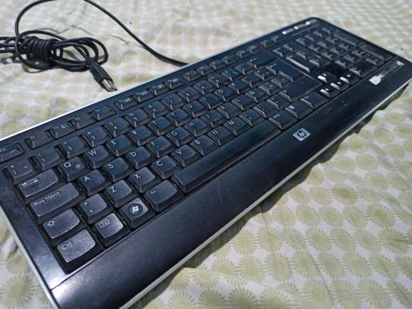 REGALO Teclado Almbrico HP 2