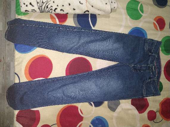 REGALO Jeans  1